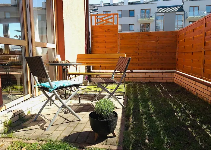 Malva Sun Dog Friendly Apartment With Garden